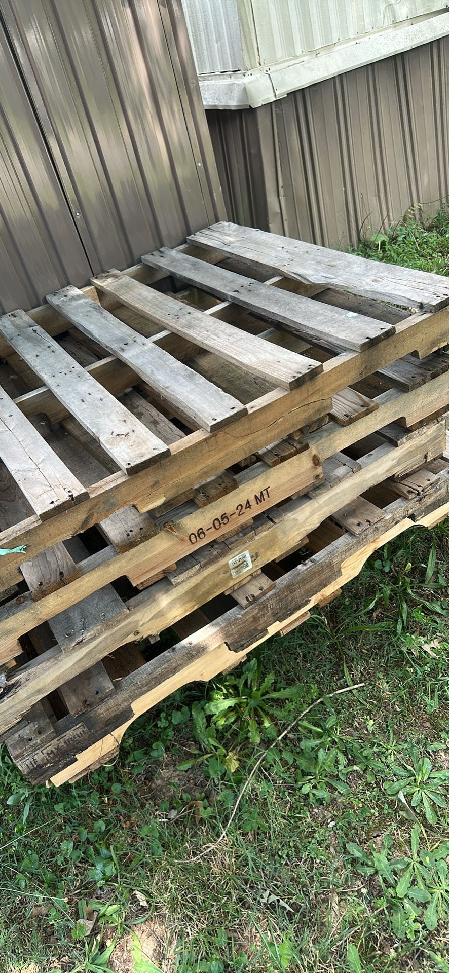 Pallets 7 A Piece