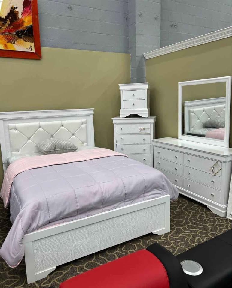 Brand New Queen Size Bed With Mattress Available For Sale With Free Delivery 