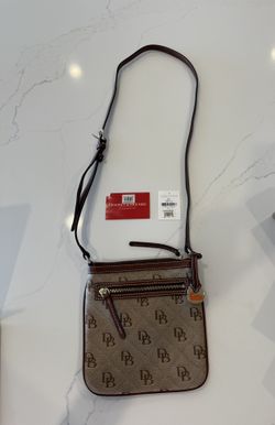 Dooney And Bourke Crossbody Purse