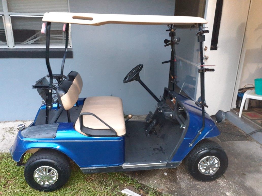 Golf cart