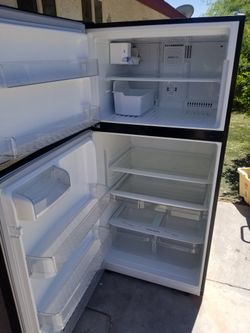 LG REFRIGERATOR