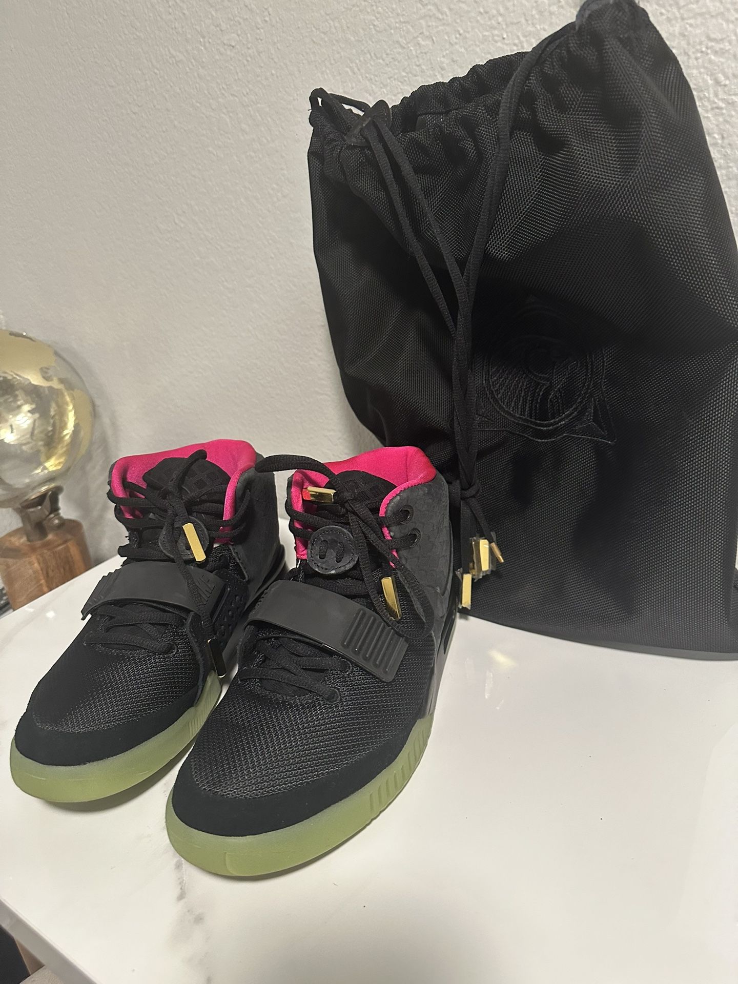 Kanye West Yeezy Solar Red Size Size Nike Air Yeezy NRG Solar Red