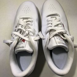 White Reebok Women’s Sneakers