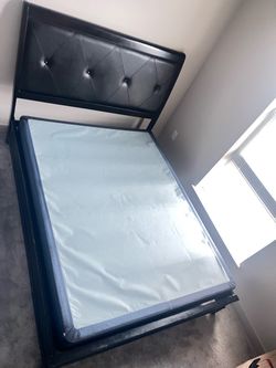 Queen Bedroom Set + Mattress