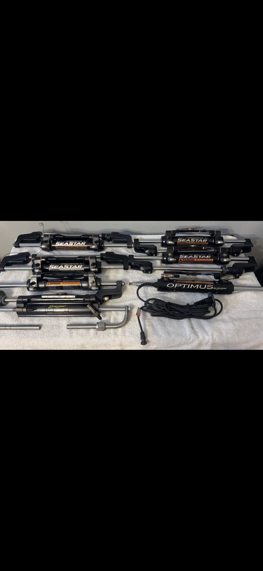 Seastar Hydraulic Steering Rams