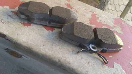Brake pads 2003 sable or Taurus brand new