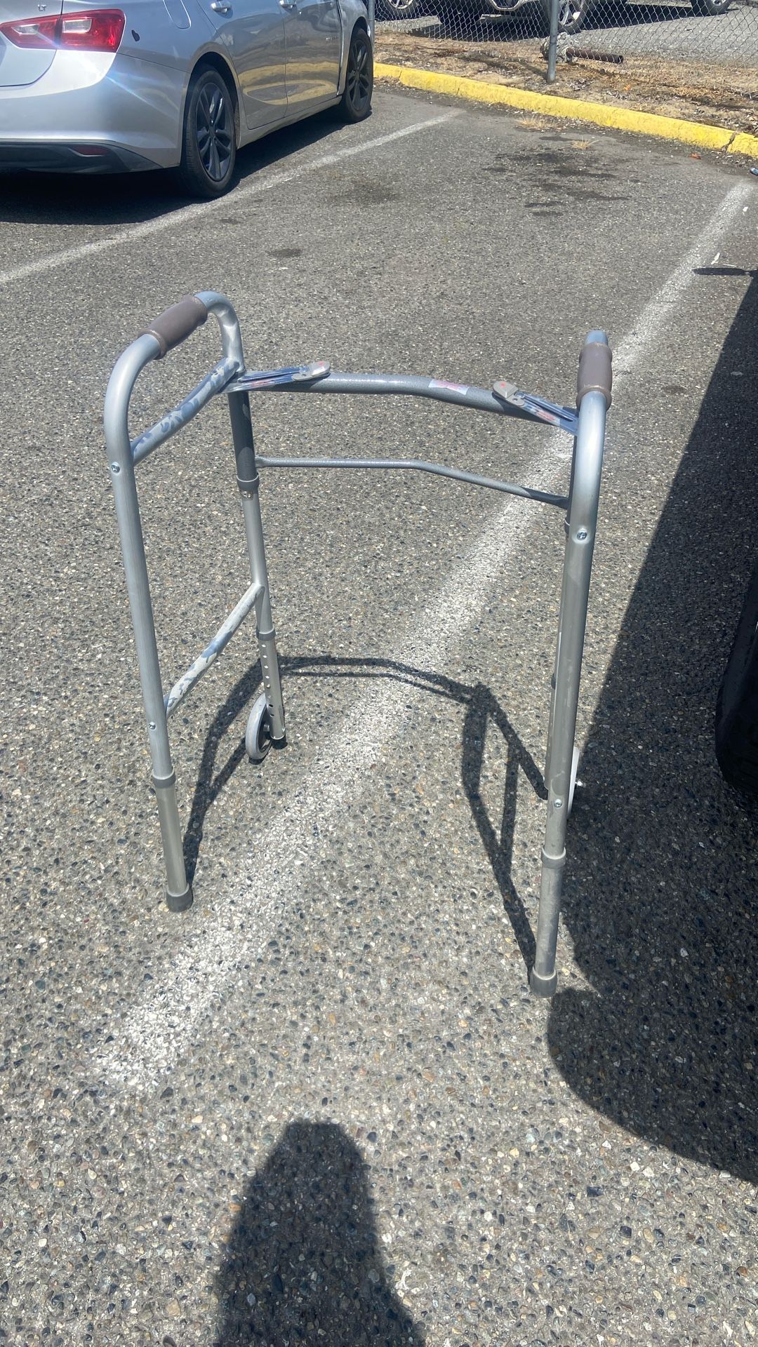 Drive Walker Price 15$. Pick Up. E.  72.  and. Grandview.   E.  Tacoma 