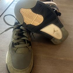 Jordan 4s 