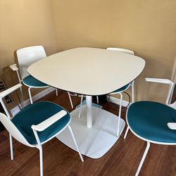 4 Person Table 