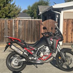 2021 Honda Africa Twin 1100 DCT 1800 Miles New