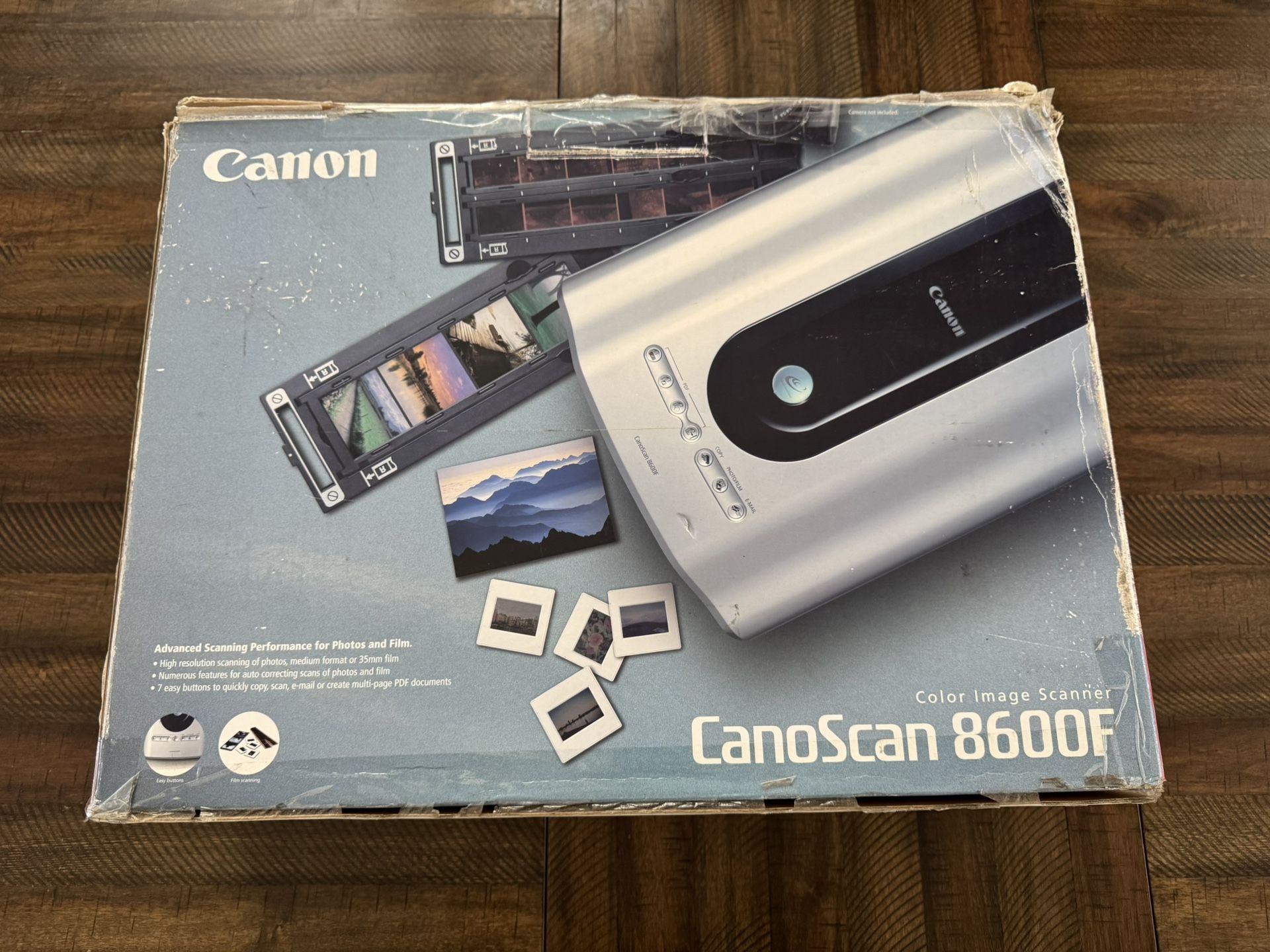 Canon CanoScan 8600F - Negotiable!