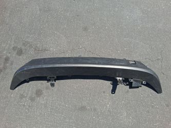 Toyota Prius rear bumper valance