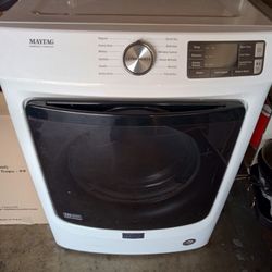 Whirlpool Dryer. Great Condition!