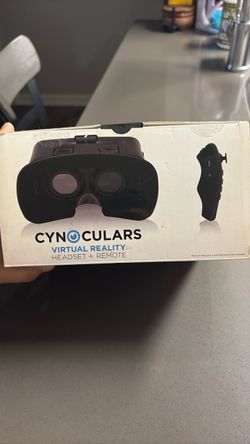 Cynoculars Virtual Reality Headset + Remote
