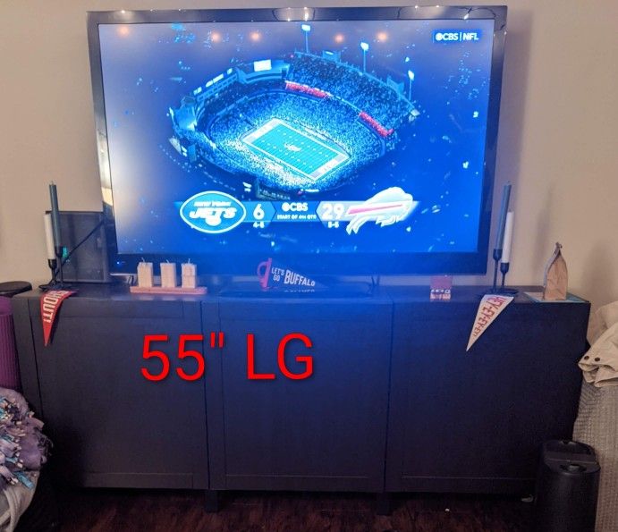 55" LG TV