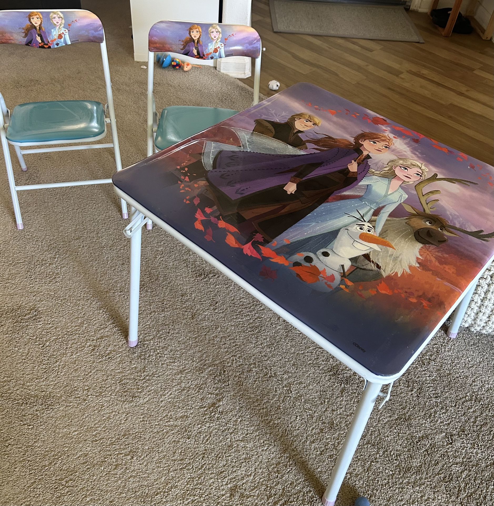 Disney Frozen Kids Table and Chair Set