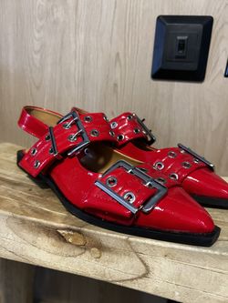 New Steve Madden Flats Size 7.5