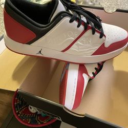 JORDAN NU RETRO1 LOW Varsity Red/black-white BRAND NEW WITH BOX 