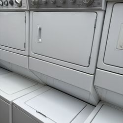 Excellent Whirlpool 27 Stacked Washer Dryer Gas 