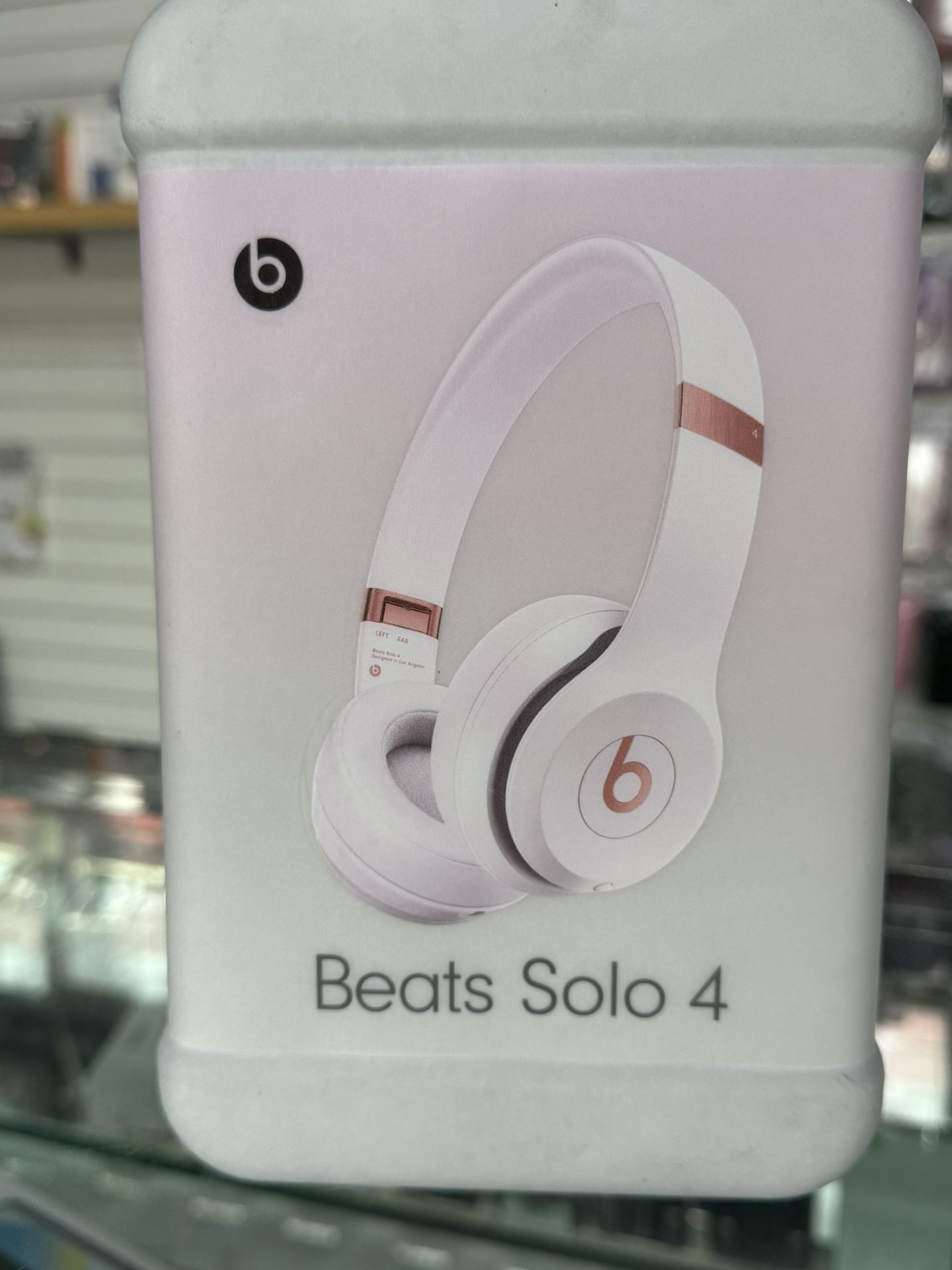 Beats 🎧 Solo 4 🔥🔥🔥