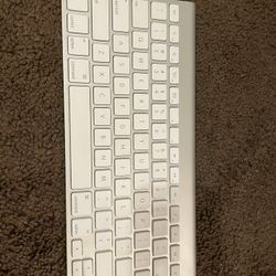 Apple Keyboard Bluetooth