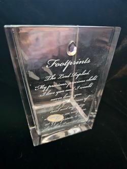 $15.00 - 24% Lead Crystal Vase, "Footprints in The Sand" Religious Message + More!  Like New! Great Gift Idea!