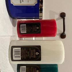 4 Scented Candles 