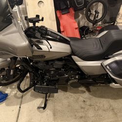 2023 street glide CVO