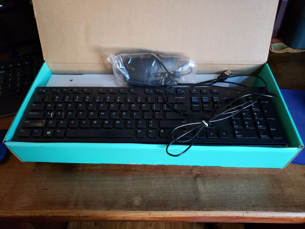 Dell Wired Keyboard and Mouse- New in Box