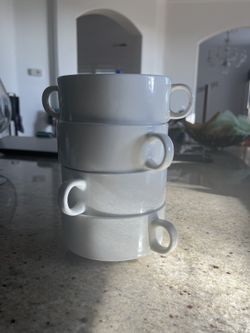 Set of 4 White Soup Bowls with Handles