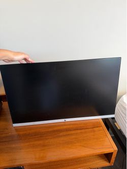 HP 27” 75Hz IPS Monitor - Full HD 1080p HDMI
