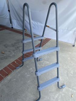 New Pool Ladder