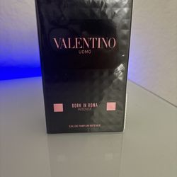Valentino Born  In Roma Intense Edp