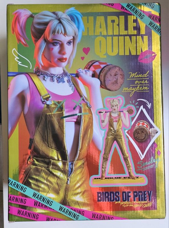 Harley Quinn Mini Figure 1/6 Scale