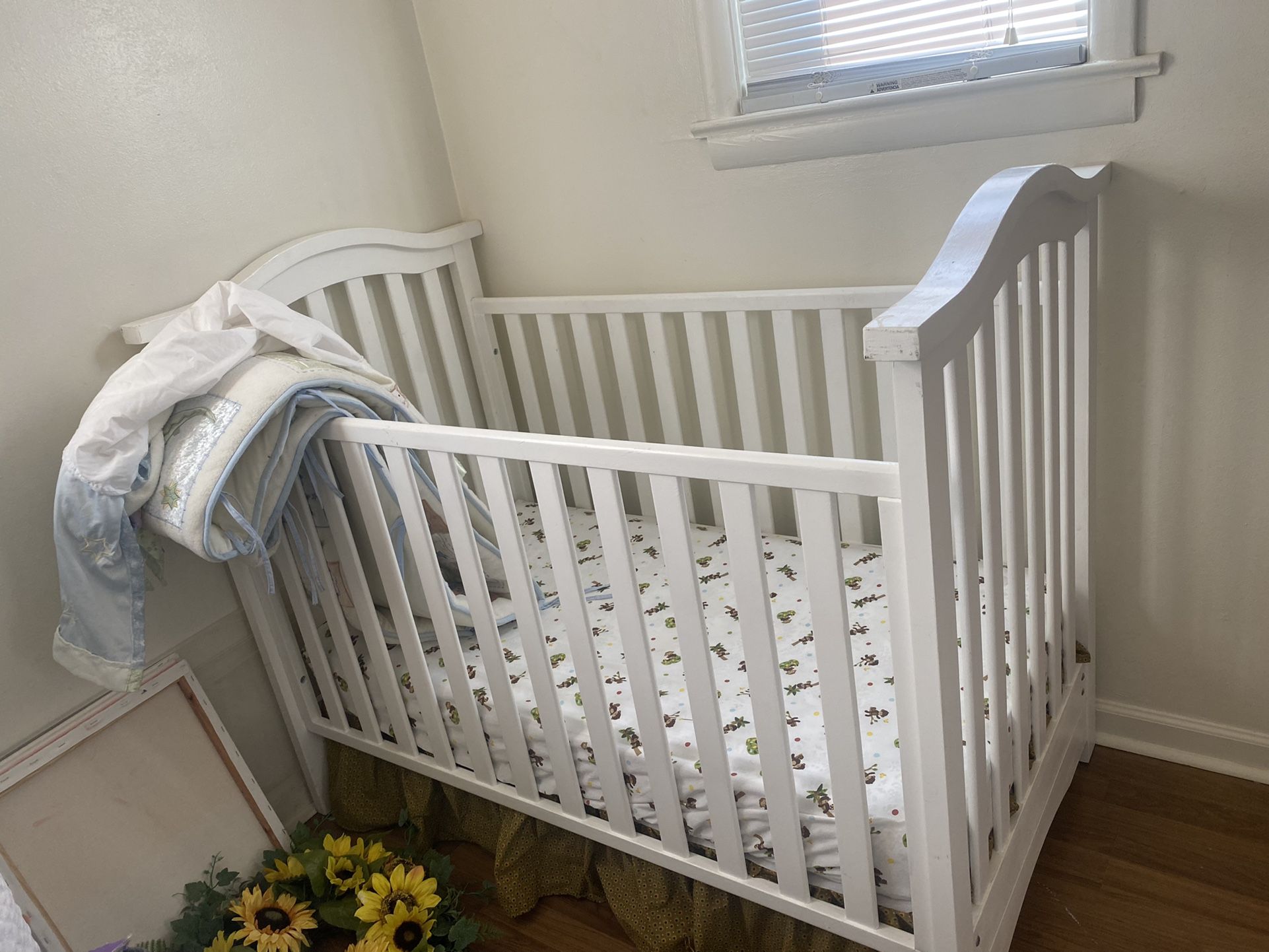 Crib And Crib Mattress 