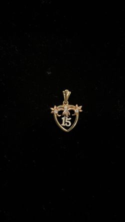 Gold 14k Heart Quince Pendant