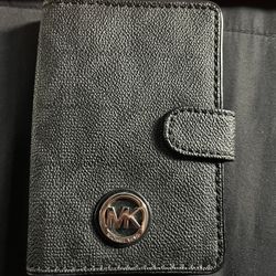 Michael Kors passport wallet 