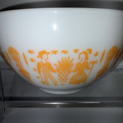Pyrex #441 Amish Butterprint Pumpkin Color Cinderella Style 1.5 Pint RHTF VTG