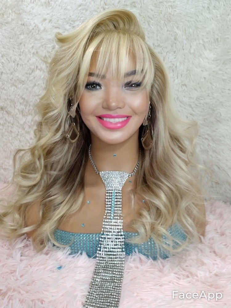 20 In Lace Front Wig With Large 13x6 Ombre Platinum Blonde With Bangs