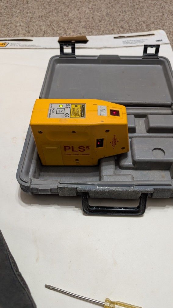 PLS 5 Red Laser Level Self Leveling work good