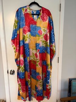 Floral Print Satin Kaftan Maxi Dress