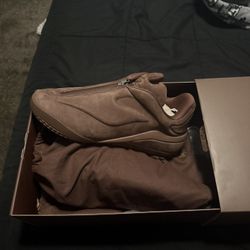 Shai 001 Lux Converse Size 11.5