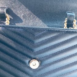 Yves Saint Laurent Handbag
