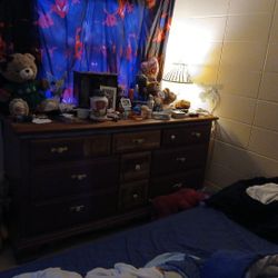 𝖉𝖗𝖊𝖘𝖘𝖊𝖗 𝕱𝖔𝖗 Sale