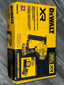 New DEWALT 20V MAX XR Lithium-Ion Cordless 18-Gauge Narrow Crown Stapler Kit with 2.0Ah Battery, Charger and Contractor Bag
