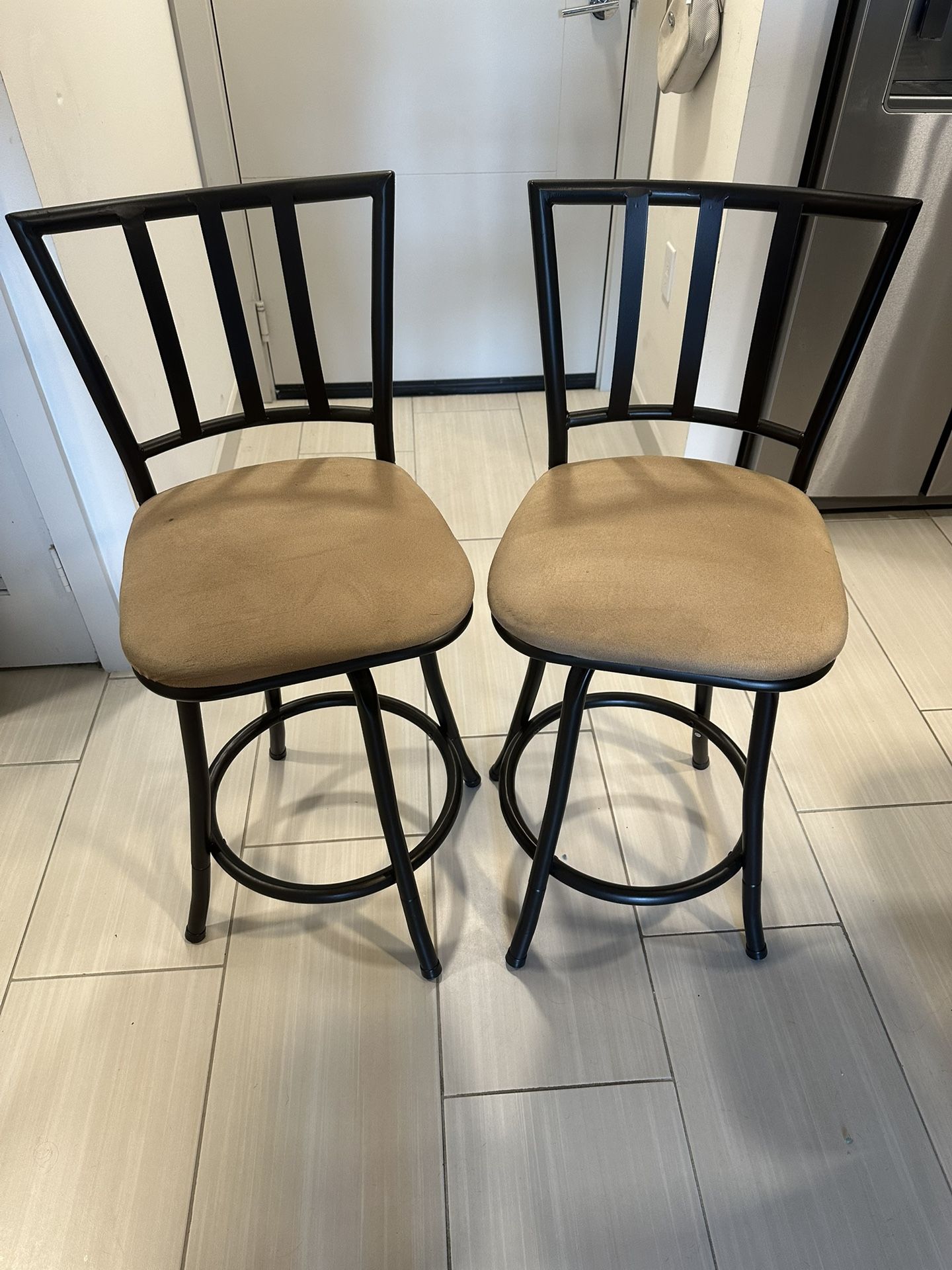 Barstools- CHEAP!