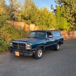 1993 Dodge Ramcharger - Final Year Mopar Classic
