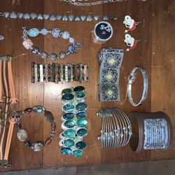 Costume Jewelry. 