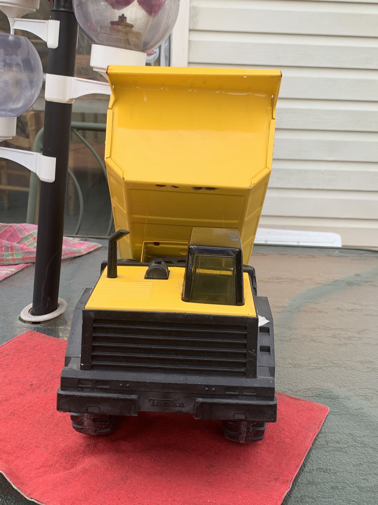 Vintage Tonka Dump Truck