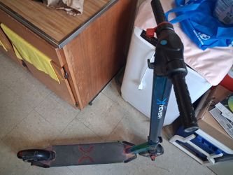 Electric scooter